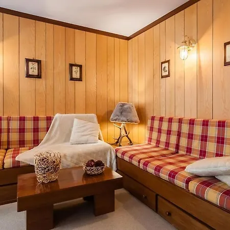 Apartment Elegant And Cozy In The Heart Of Cervinia